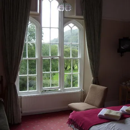 メドウバンク ベッド・アンド・ブレックファスト 3*